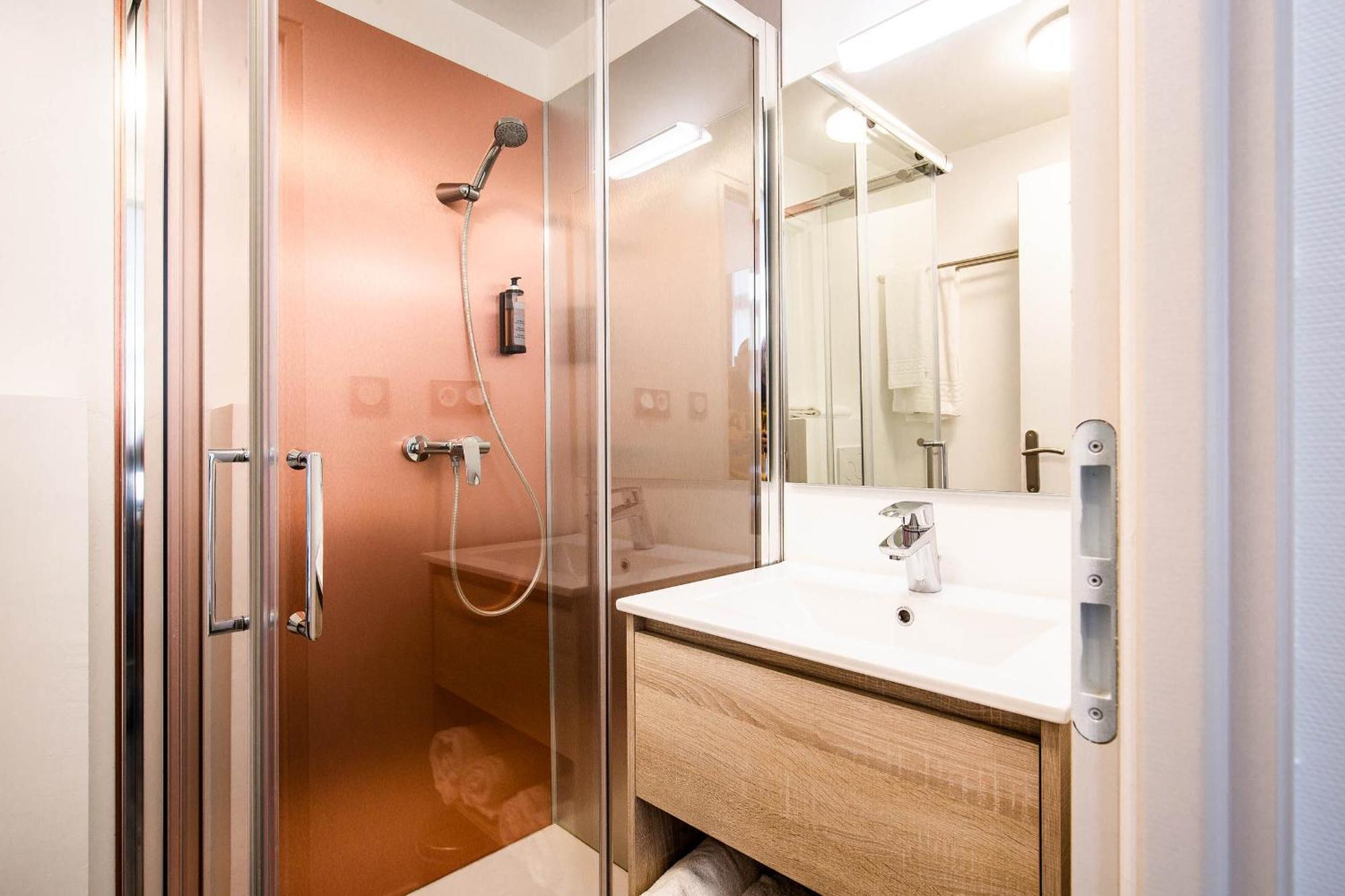 Hostel Pb - Perpignan Gare Dış mekan fotoğraf
